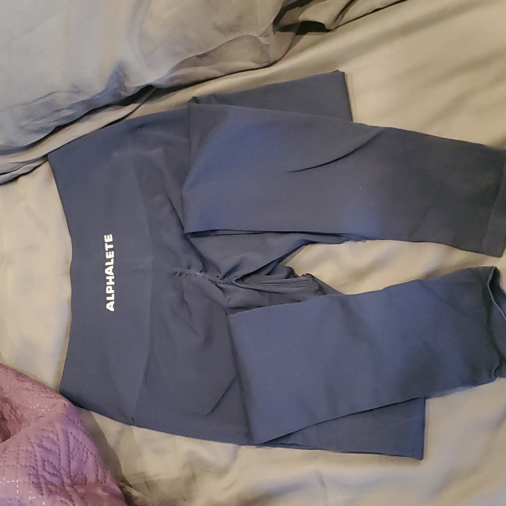 Tuxedo blue Alphalete Amplify leggings